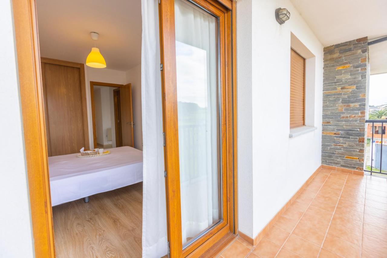 Apartagal-Playa De Llas, フォス エクステリア 写真