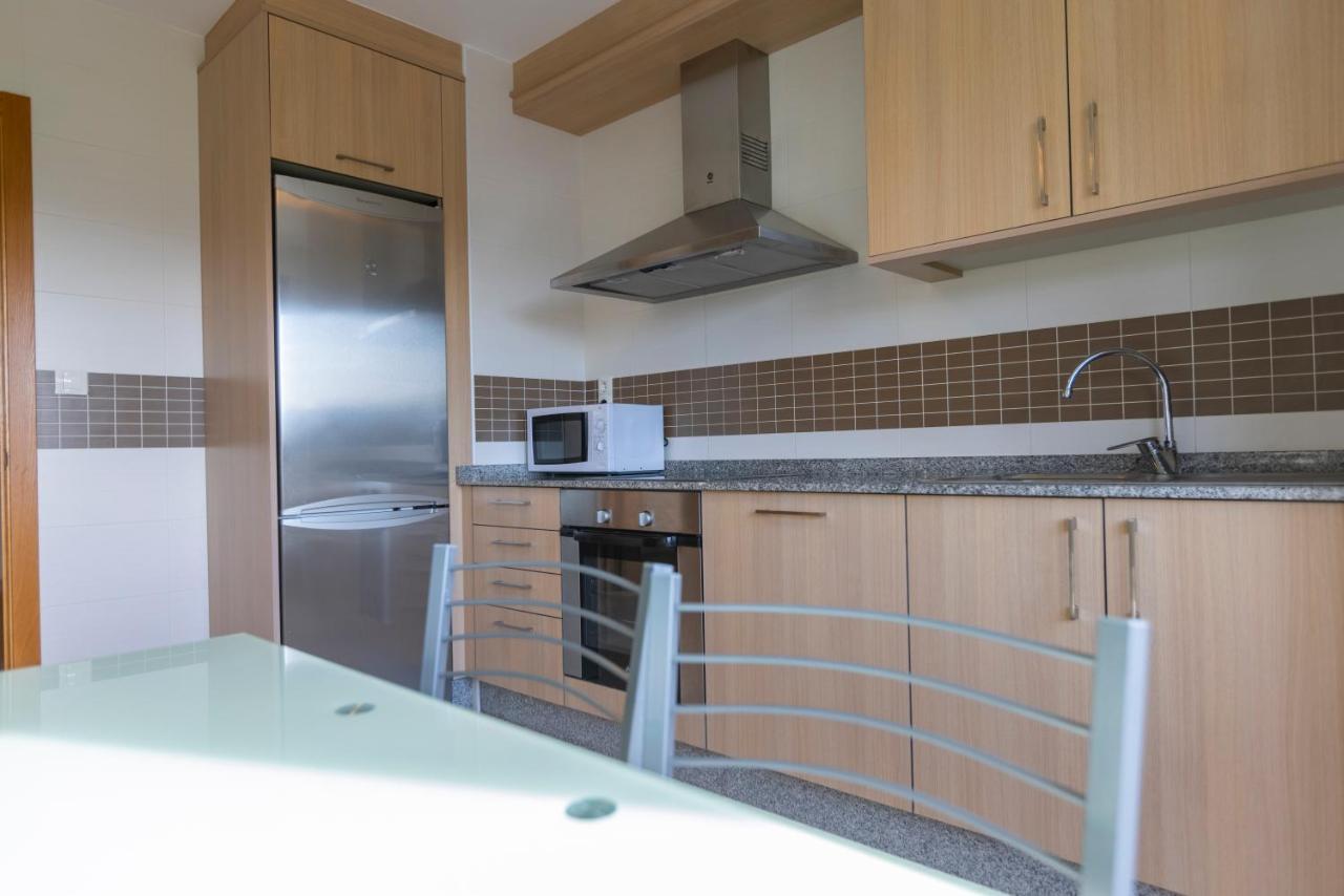 Apartagal-Playa De Llas, フォス エクステリア 写真