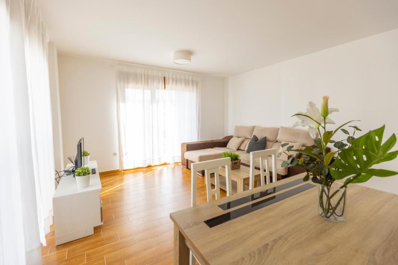 Apartagal-Playa De Llas, フォス エクステリア 写真