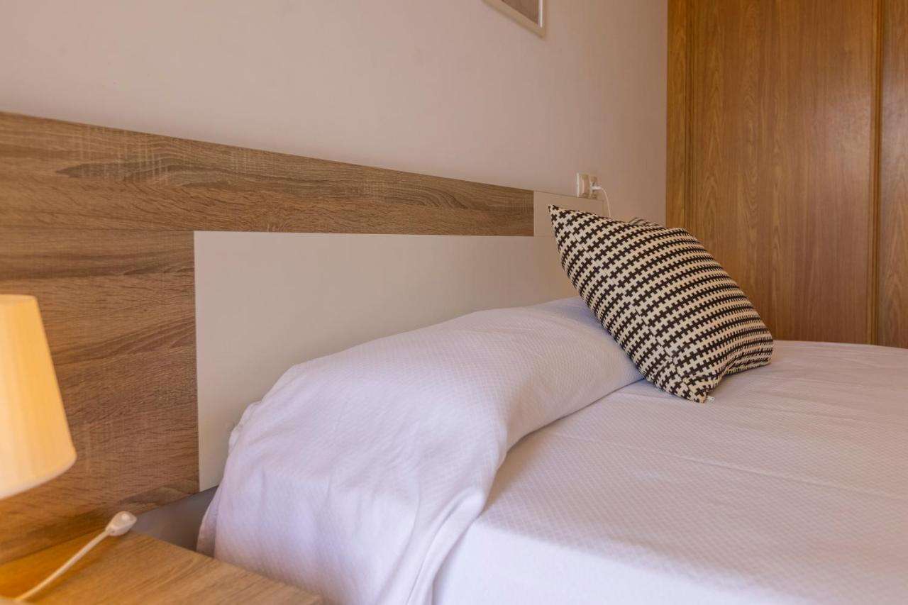 Apartagal-Playa De Llas, フォス エクステリア 写真