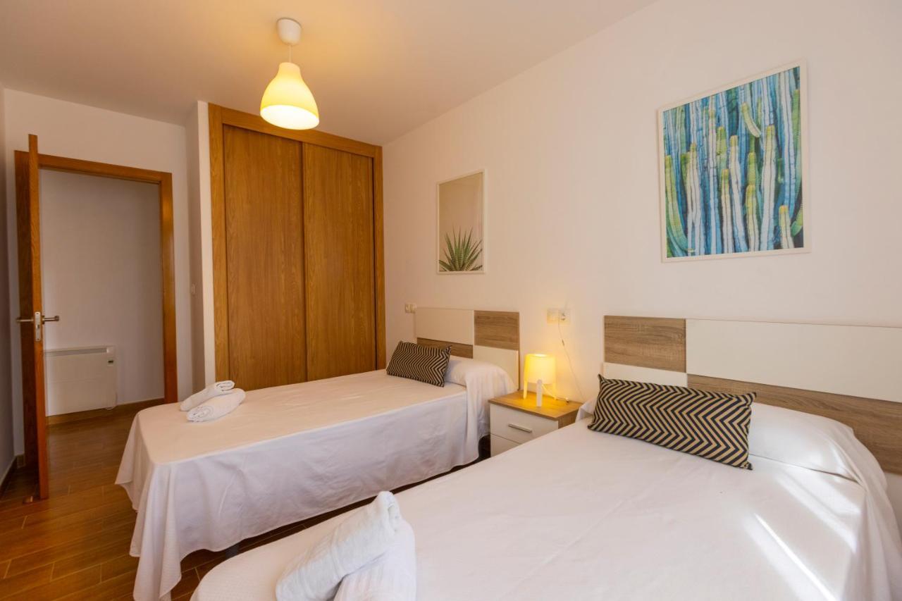 Apartagal-Playa De Llas, フォス エクステリア 写真
